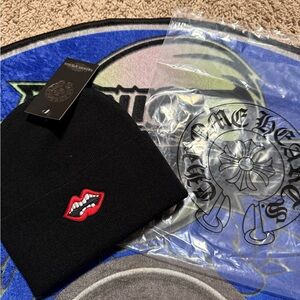 Chrome Hearts Black Hat with Red Lips Design